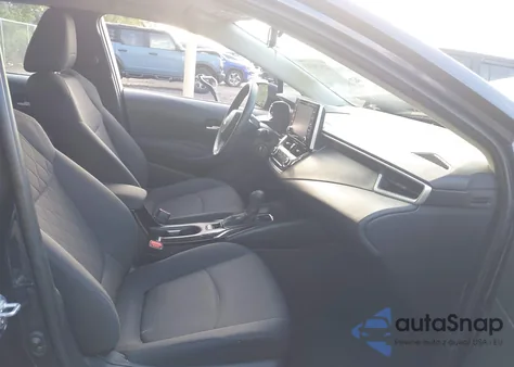 2021 Toyota Corolla Le z USA, uszkodzony, nr VIN 5YFEPMAEXMP267421